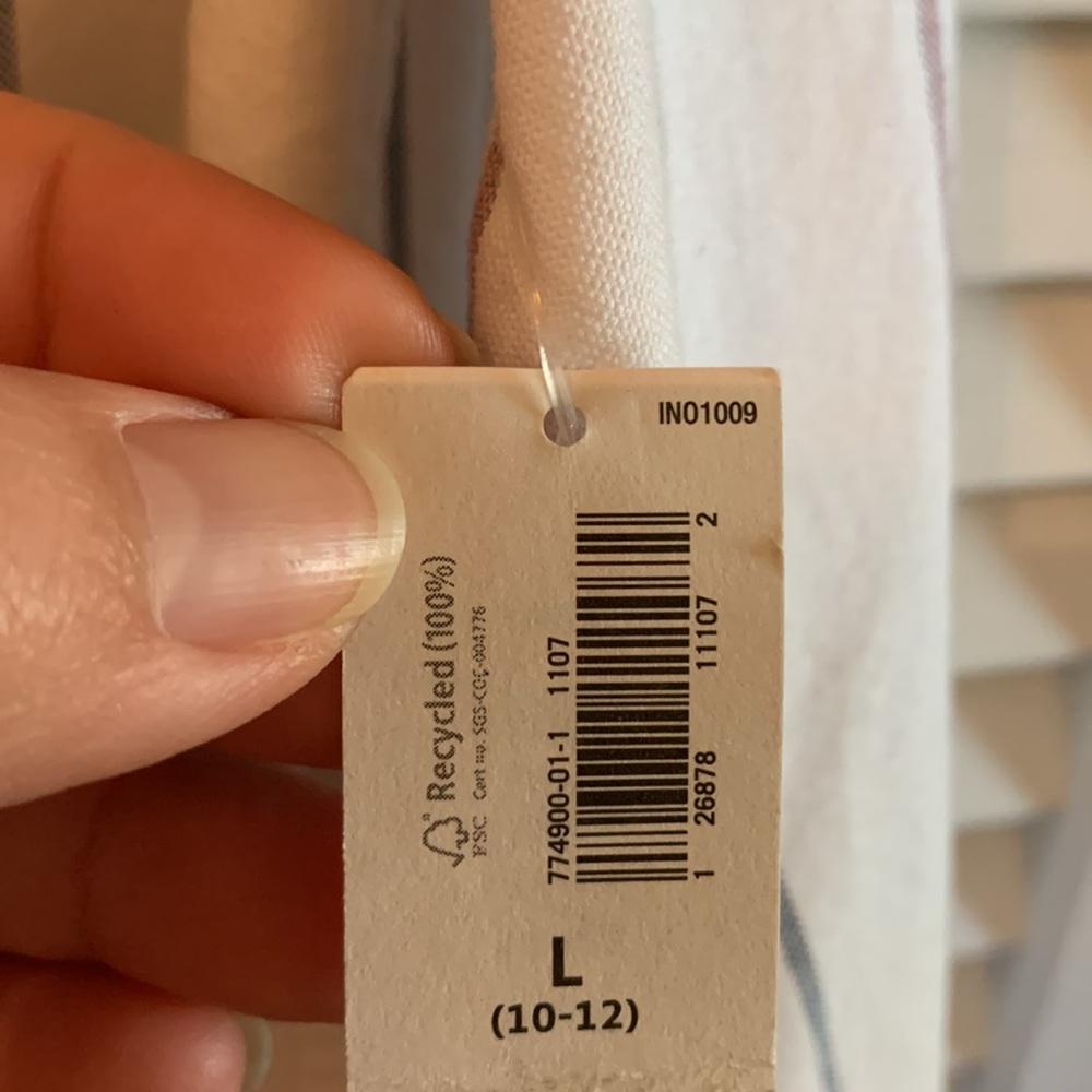 ✨5/$25✨ Old Navy Boys Long Sleeve Shirt - Picture 5 of 5